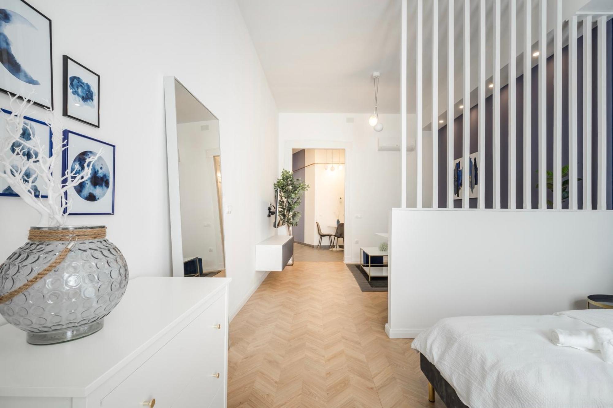 D58 - Grand Boulevard Royal Apartment - Best Location By Bqa Budapeşte Dış mekan fotoğraf