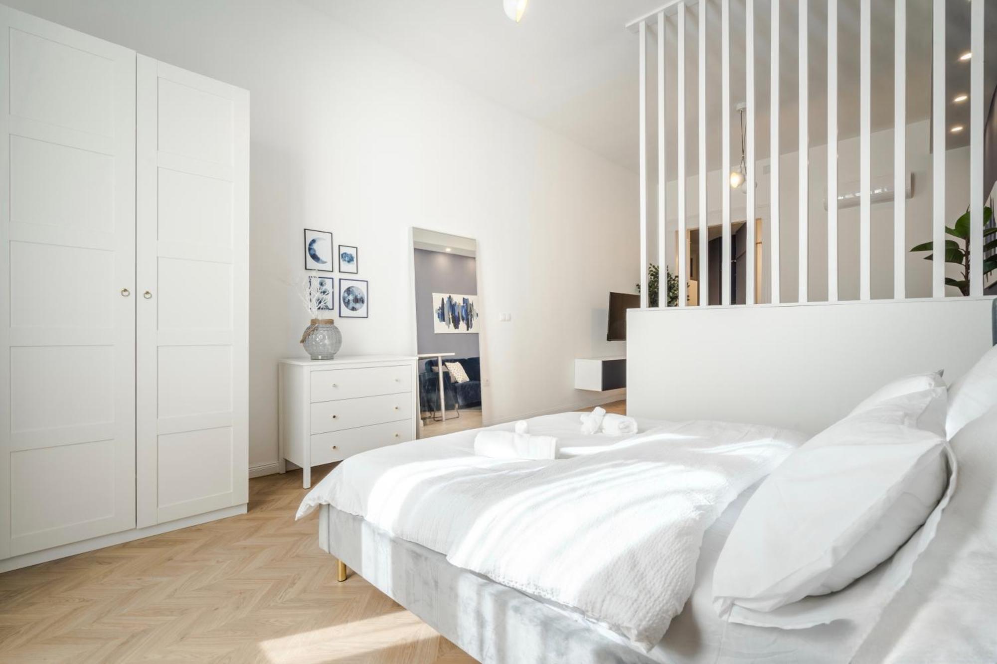 D58 - Grand Boulevard Royal Apartment - Best Location By Bqa Budapeşte Dış mekan fotoğraf